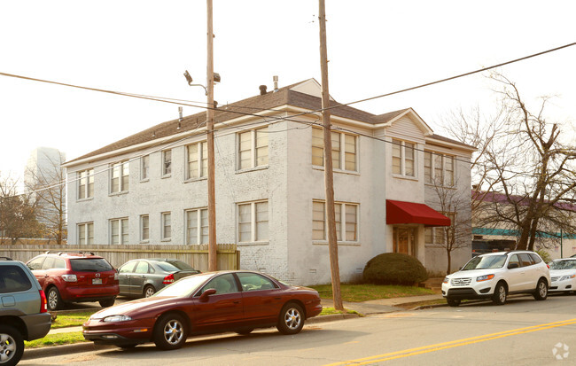 Building Photo - 219 S Cross Street