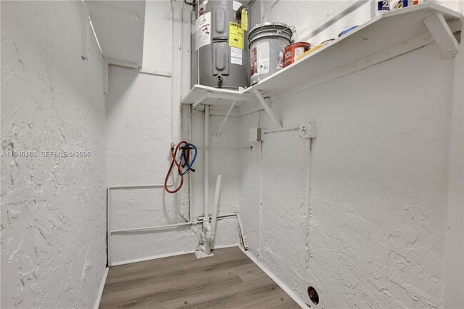 Building Photo - 14204 NE 3rd Ct