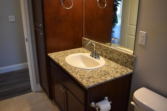 Building Photo - 4364 Wickson Pl