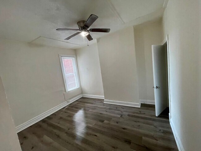 Building Photo - 2941 Clifton Ave