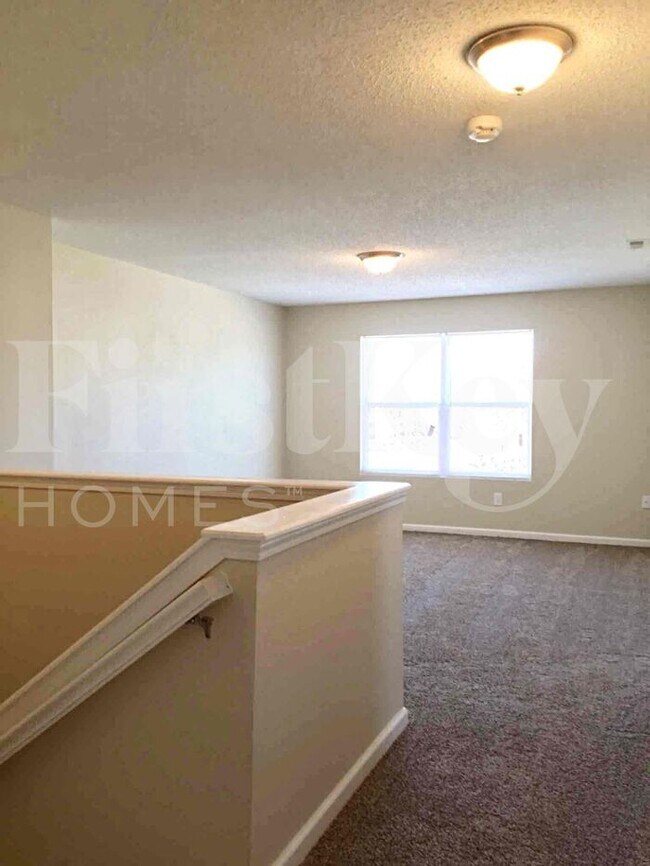 Building Photo - 10415 Candy Apple Ln