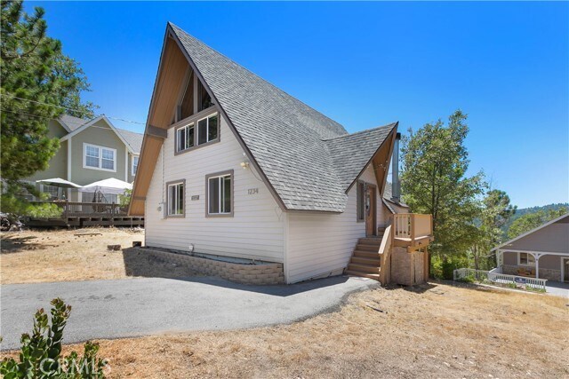 Building Photo - 1234 Klondike Dr
