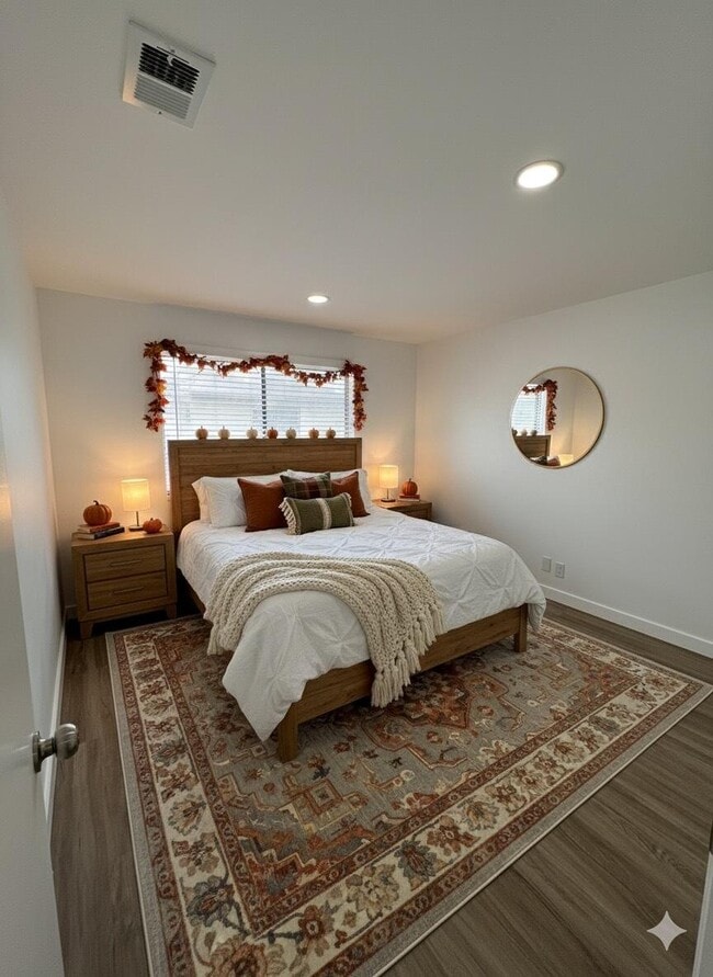 Building Photo - 103 E Tiffany Dr