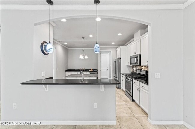 Building Photo - 7823 Loren Cove Dr