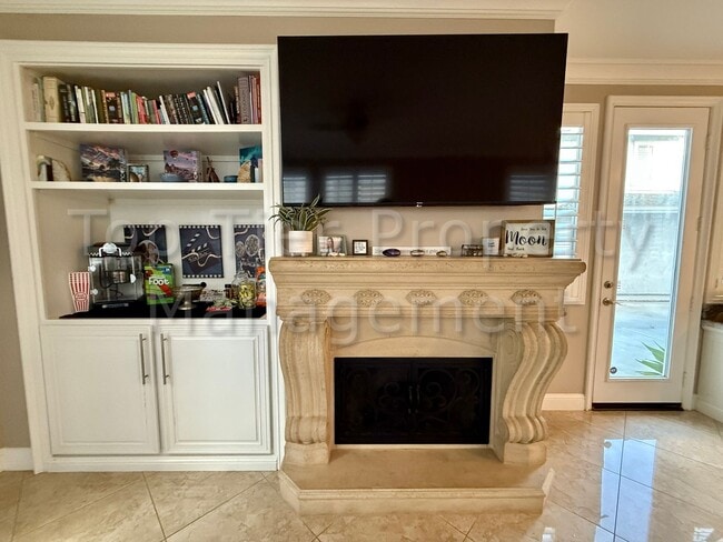 Building Photo - ***Carlsbad Beach House - 3 bed / 2.5 bath...