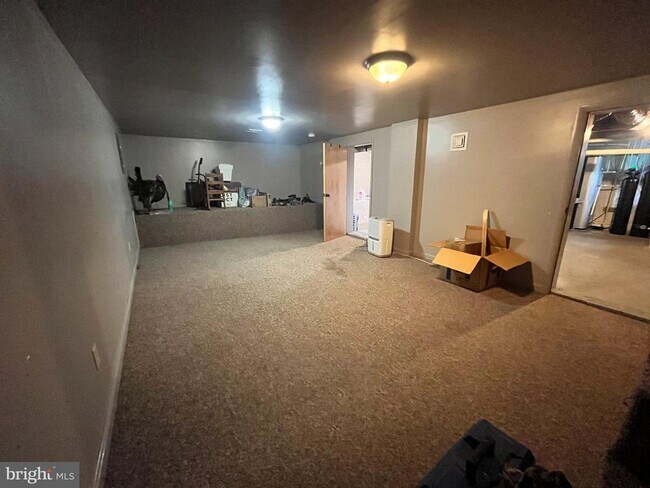 Building Photo - 3870 Coseytown Rd