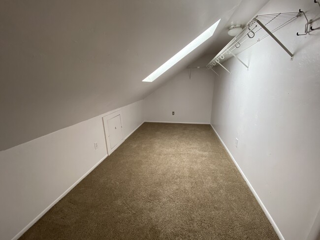 Building Photo - 6980 S Essex Court Cir