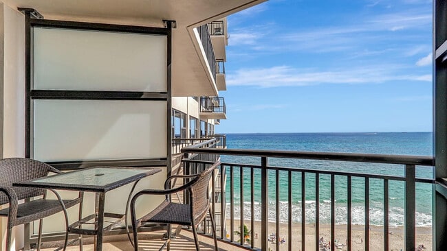 Building Photo - 3800 Galt Ocean Dr