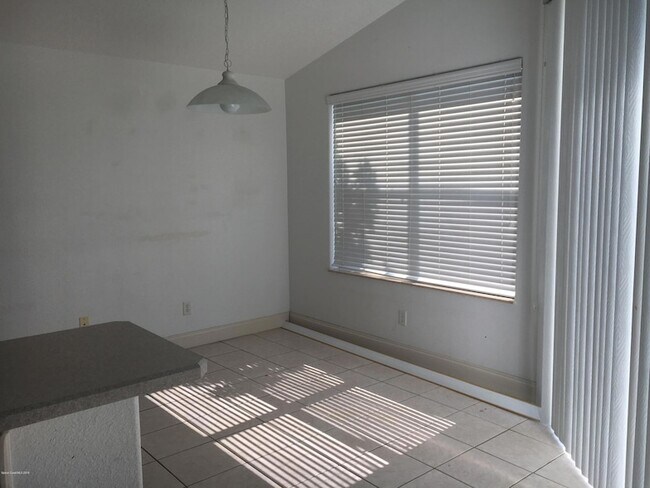 Building Photo - 3577 Hoofprint Dr