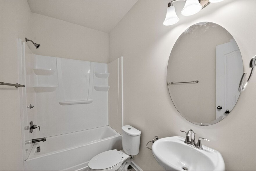 Building Photo - 1223 Brickfield Dr