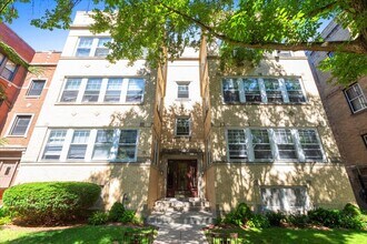 Building Photo - 811 Dobson St
