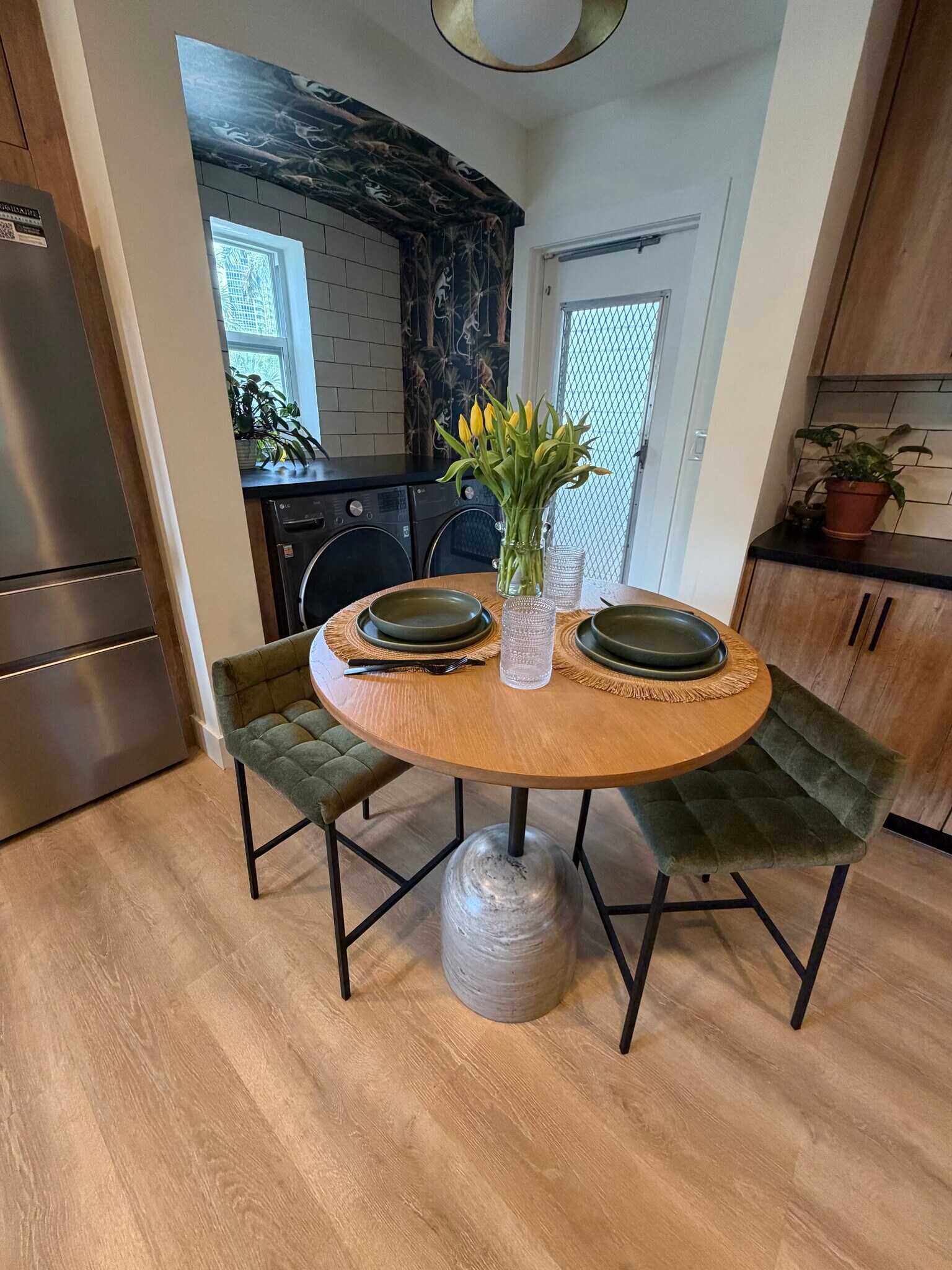 Building Photo - 818 SE 4th St