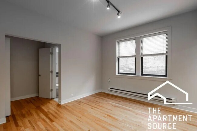 Building Photo - 2420 N Kedzie Blvd