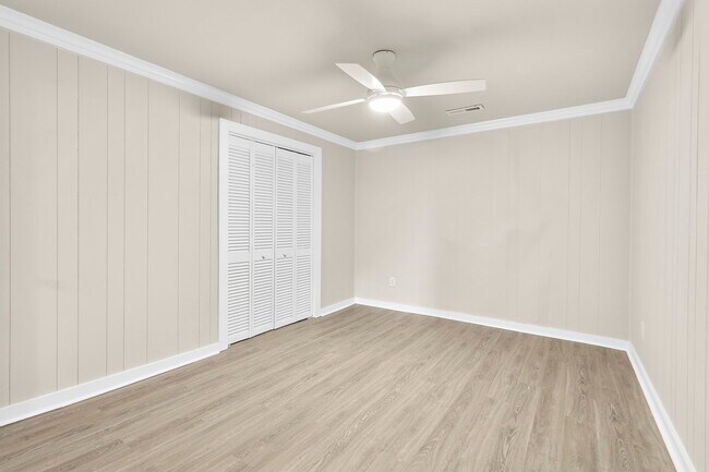 Building Photo - 4440 Spruill Ave