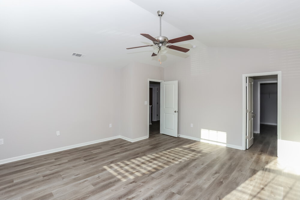 Building Photo - 1231 Farm Branch Dr SW