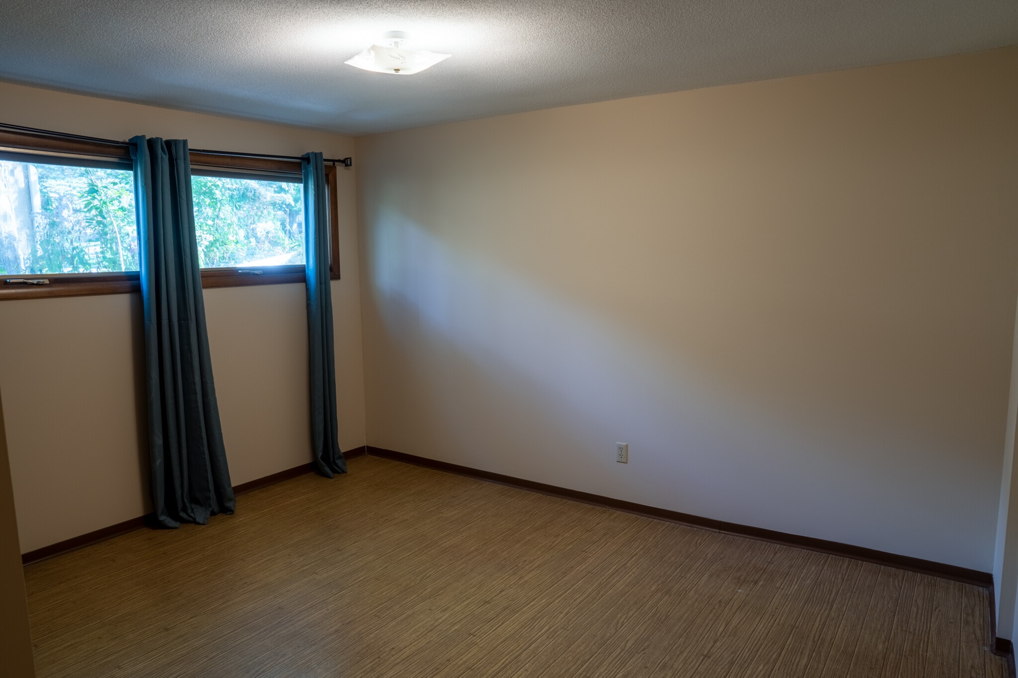 Bedroom 4 - 593 Rice Creek Ter NE