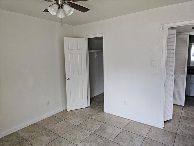 Building Photo - 12627 Ashford Meadow Dr