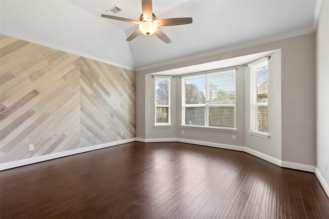 Building Photo - 13402 Indigo Sands Dr