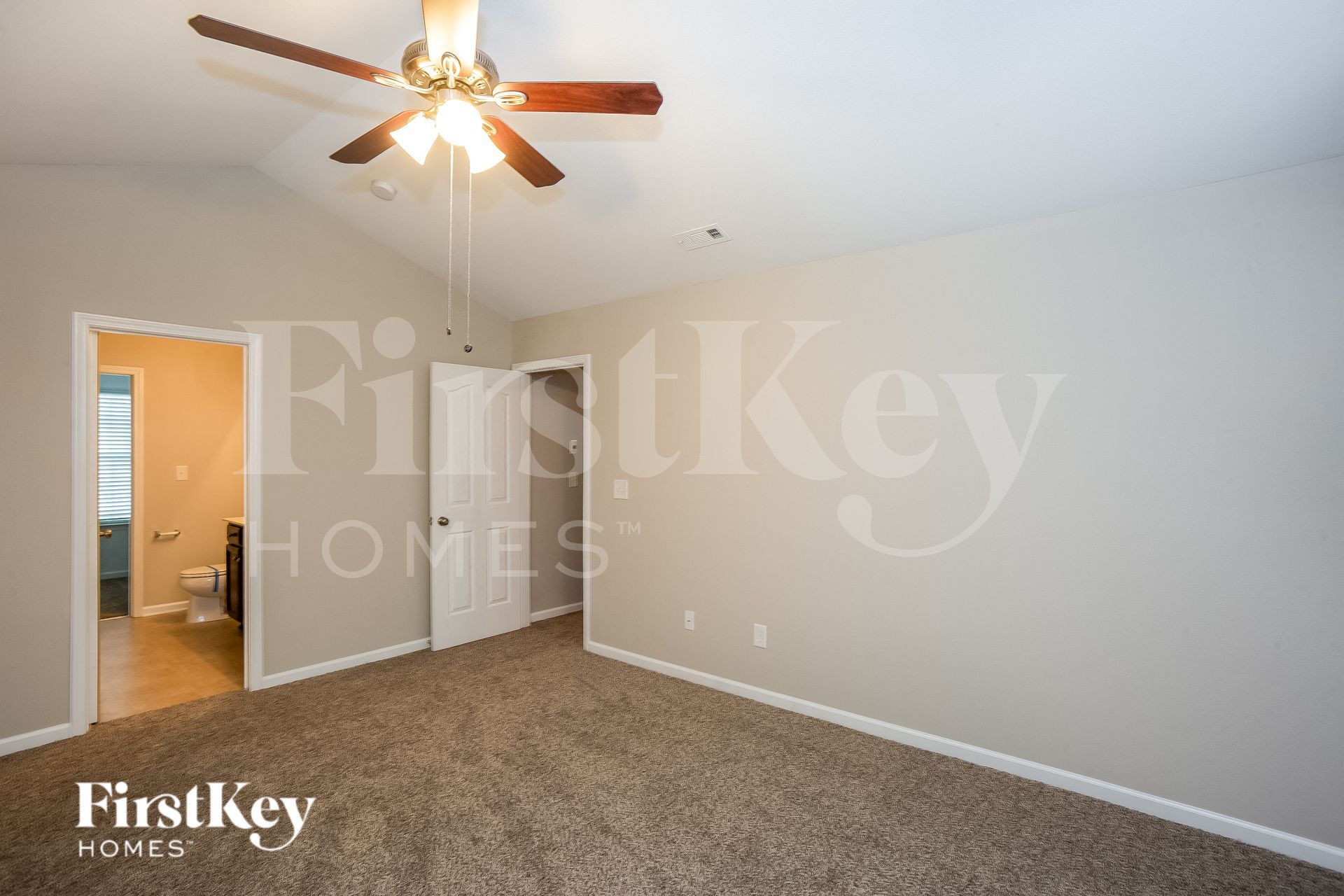 Building Photo - 4924 Abercromby St