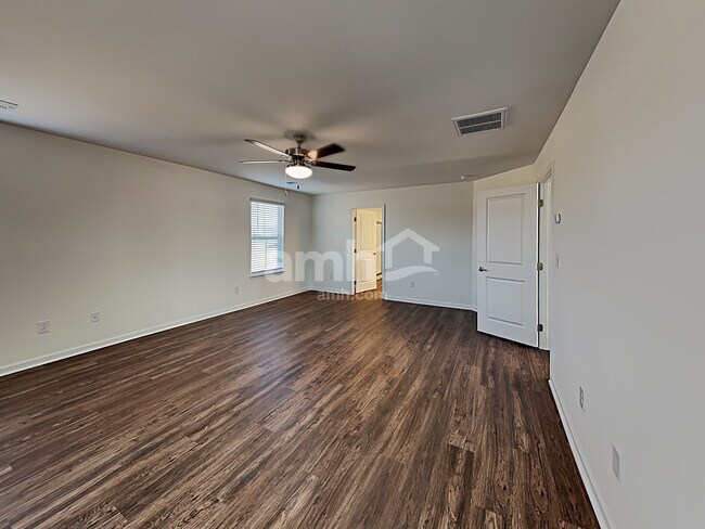 Building Photo - 5029 Twin River Dr