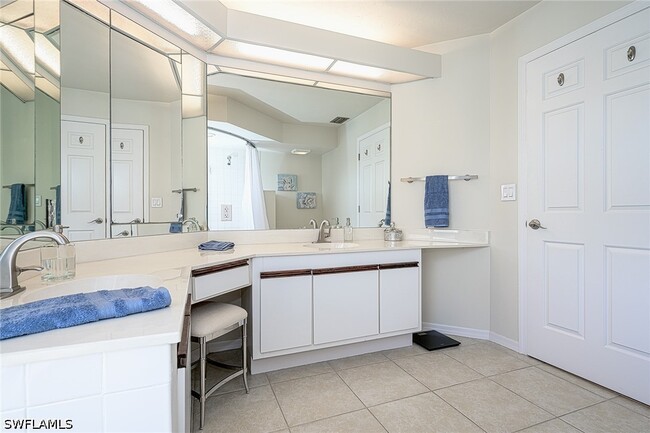 Building Photo - 589 Beachwalk Cir