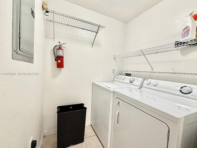 Building Photo - 2726 Anzio Ct