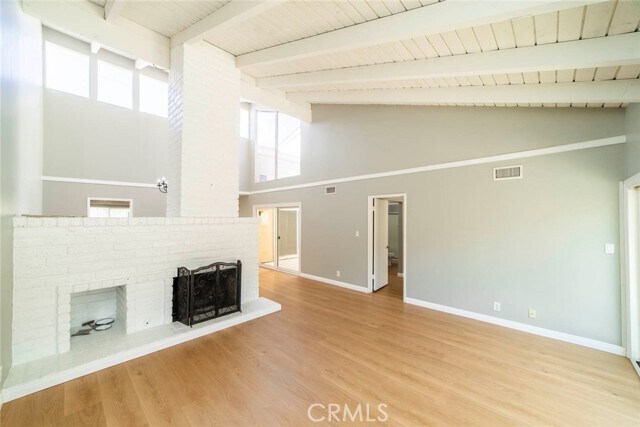 Building Photo - 4 Dewberry Way