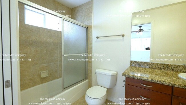 Building Photo - Gorgeous 2 BD / 2BTH Apartment Home w/ Two...