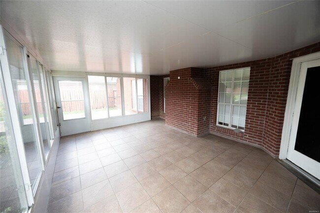 Building Photo - 8013 Copperfield Dr