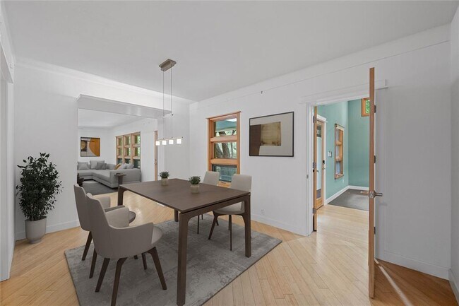 Building Photo - 1227 Hillside Ave