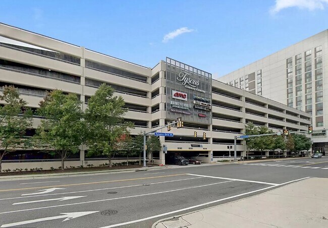 Building Photo - 7935 Tyson Oaks Cir