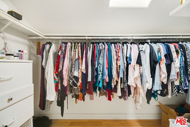 Building Photo - 3508 Adamsville Ave