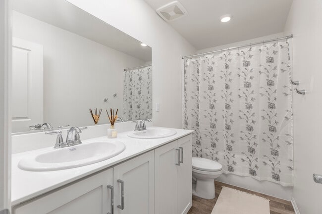 Building Photo - 23307 Desert Lily Ct