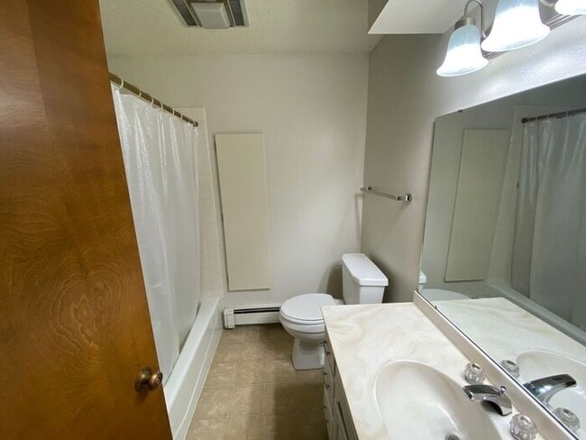 Building Photo - $1,150 | 1 Bedroom, 1 Bathroom House | Pet Friendly | 55+ Community | Available for August 1st, 2...