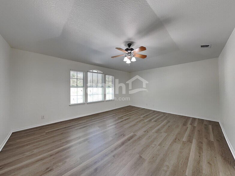 Building Photo - 3312 Whisper Bluff