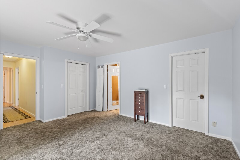 Building Photo - 1447 Beverly Dr