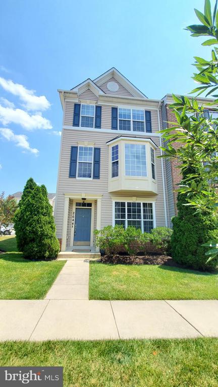 Primary Photo - 2644 Didelphis Dr