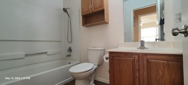 Building Photo - 5052 Westfield Dr NE