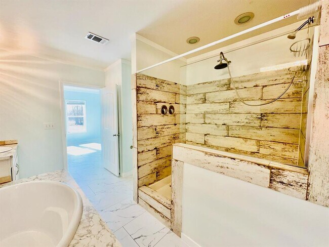 Building Photo - 4024 Farm to Market 535