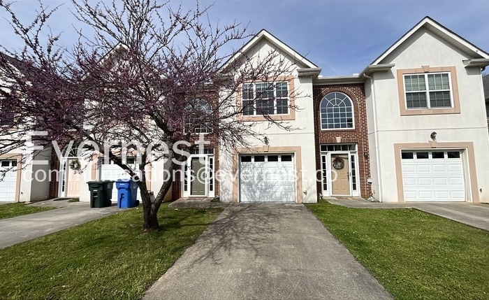 Building Photo - 6721 Briana Way