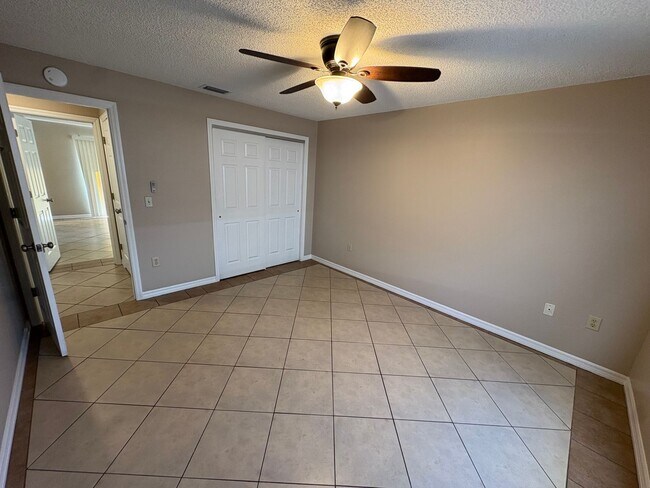 Building Photo - 316/318 Simpson St Duplex