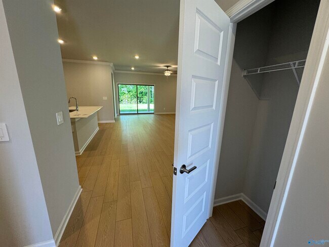 Building Photo - 15589 Ruthie Lynn Dr