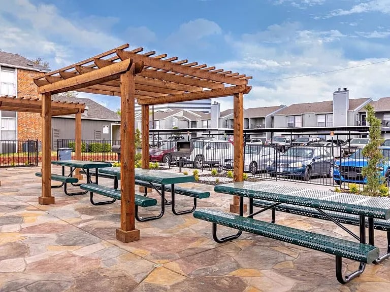 Building Photo - 13740 Montfort Dr