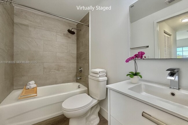 Building Photo - 7300 NW 114th Ave