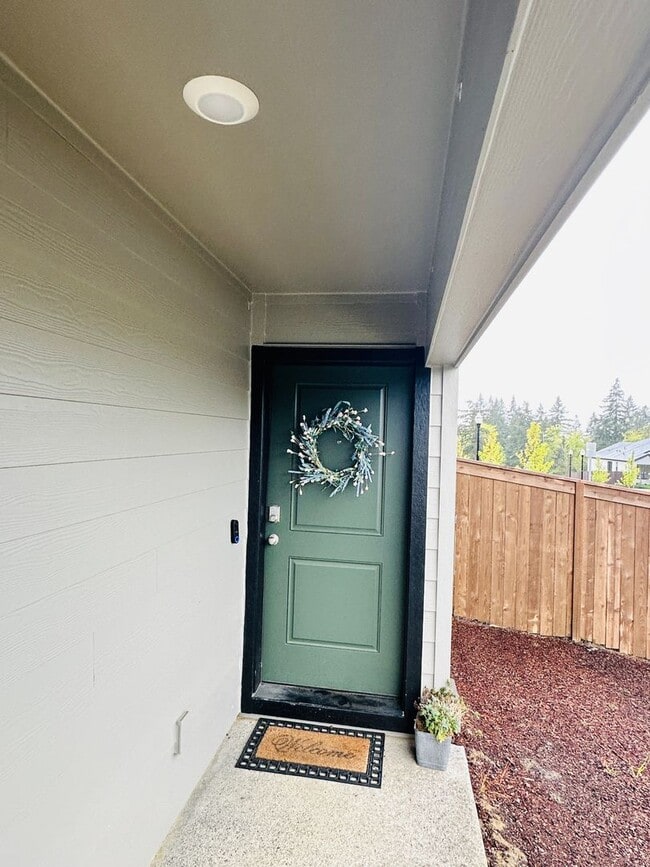 Building Photo - Beautiful Nearly New Ridgefield Home