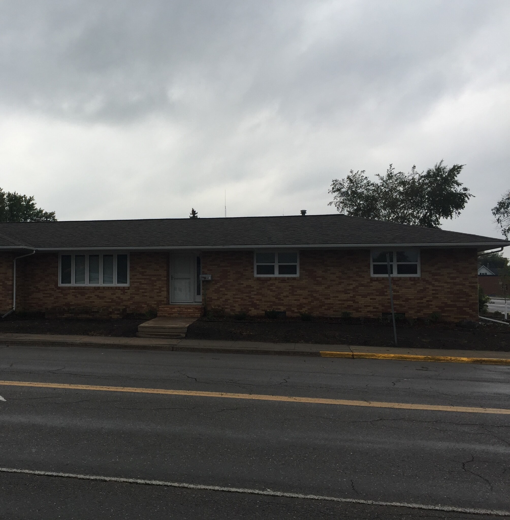 Building Photo - 521 6th Avenue Northeast