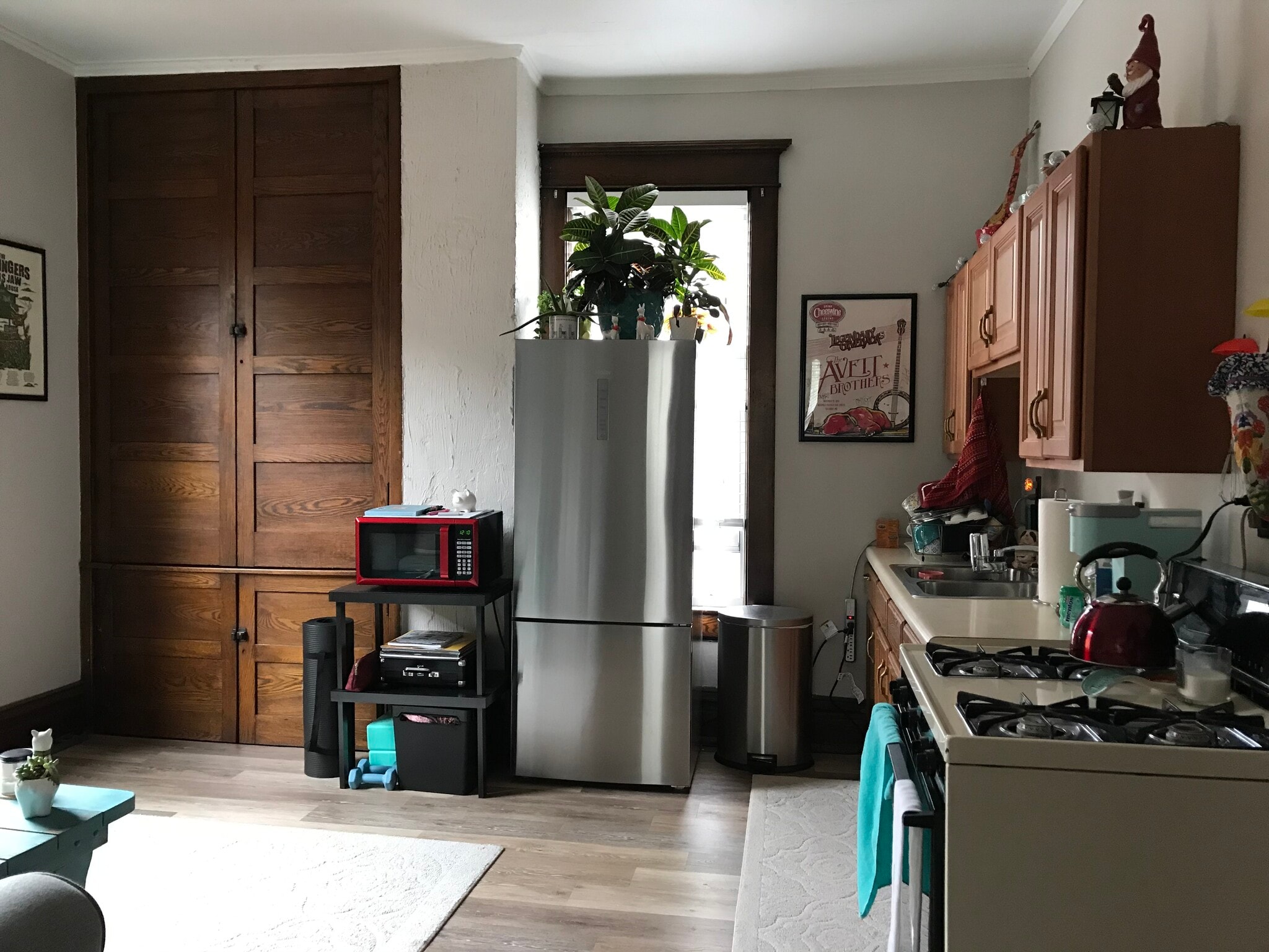 Living/dining/kitchen area - staged w/ alt arrangement and showing new ss fridge. - 350 Cobun Avenue