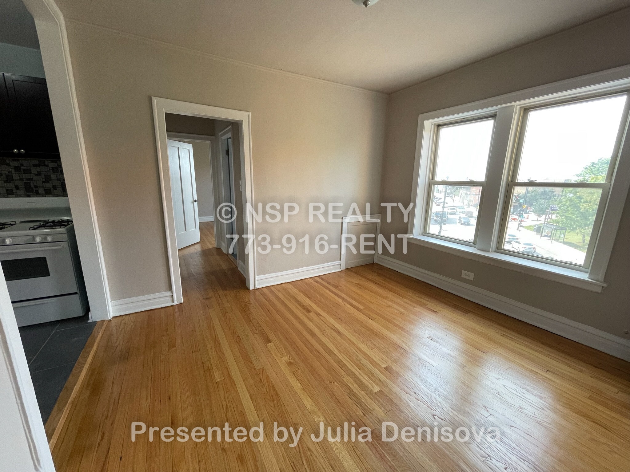 Building Photo - 4267 W Addison St