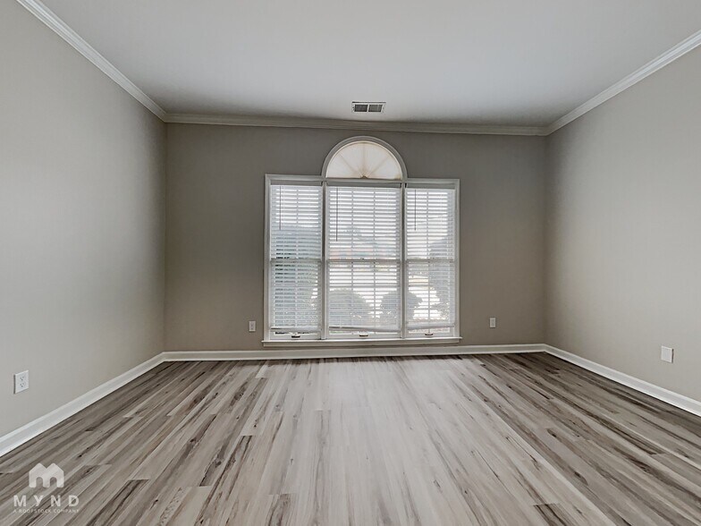 Building Photo - 804 Rockhurst Ln