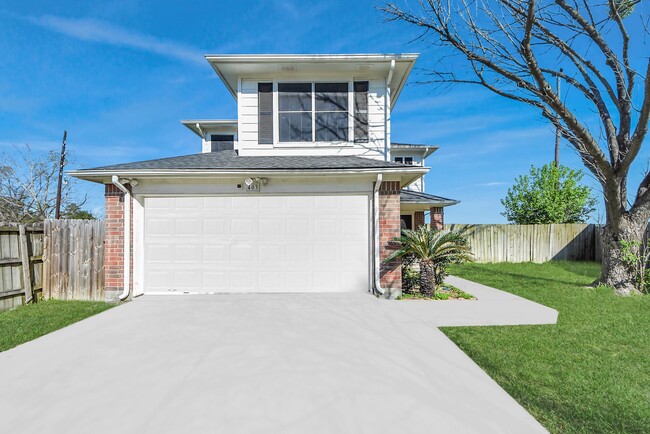 Building Photo - 403 Willow W Dr